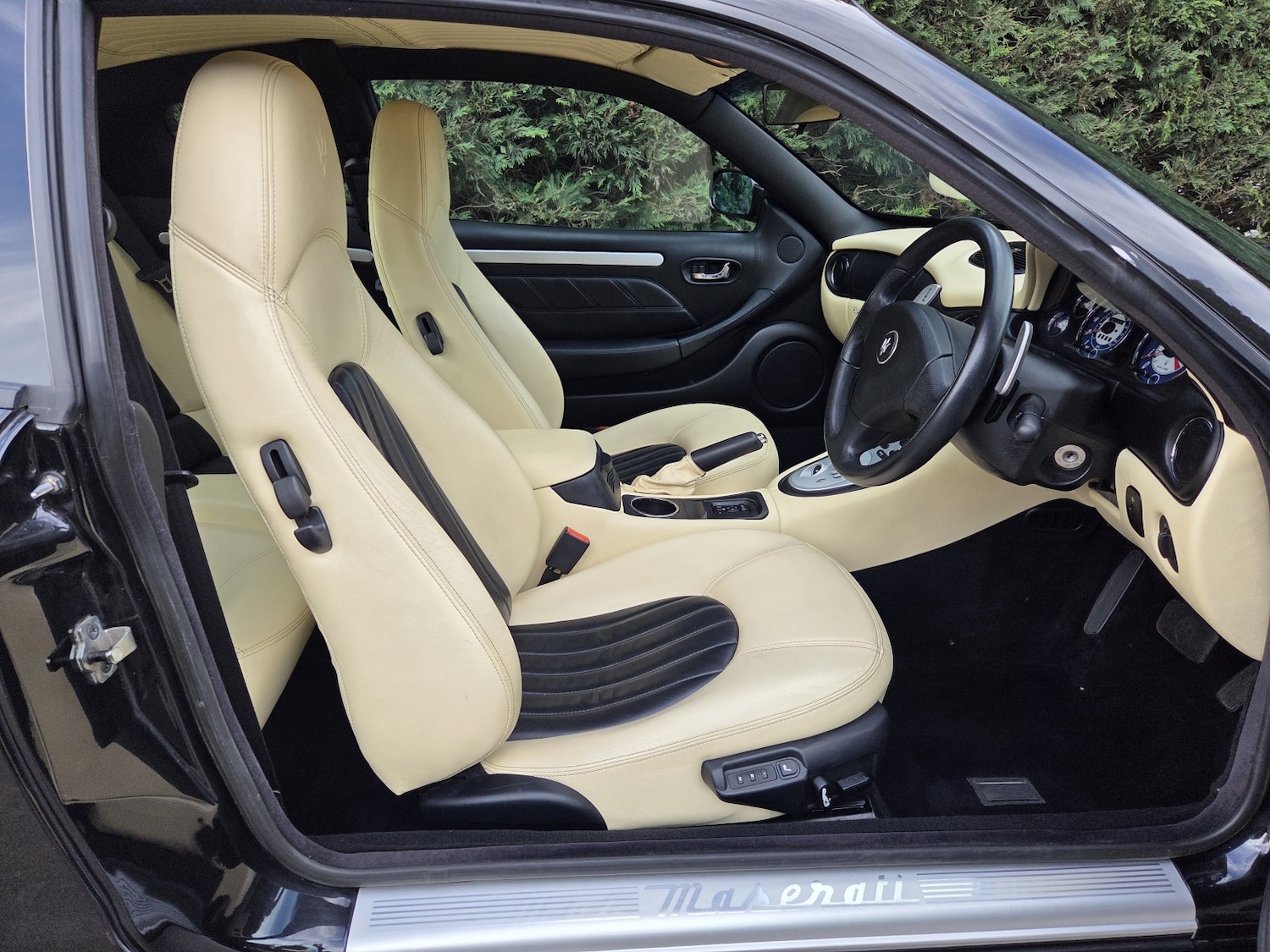 Used Maserati Coupe 2007 for sale - 77313947: Photo 9