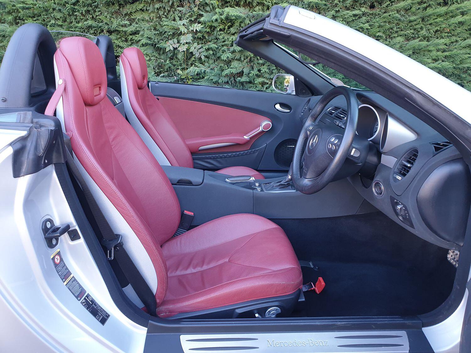 Used Mercedes-Benz SLK 2005 for sale - 77245294: Photo 10