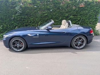 2009 - 2.5 Z4 sDrive23i Roadster 2-Door