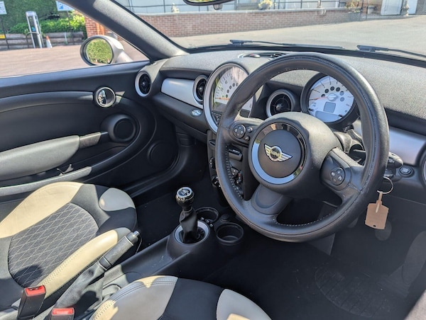 Used MINI Roadster 2013 for sale - 74380831: Photo 6