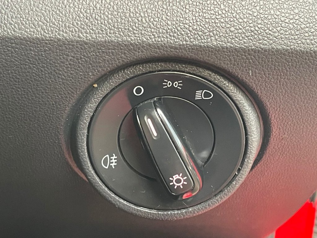 Used Volkswagen up! 2014 for sale - 77226581: Photo 18