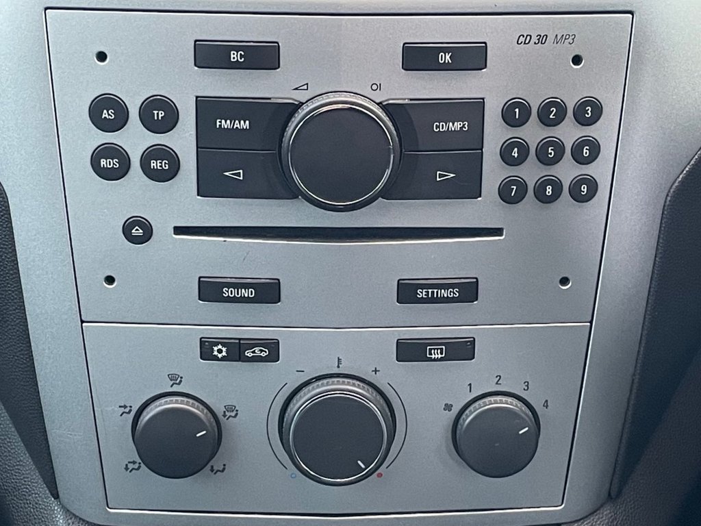 Used Vauxhall Zafira 2009 for sale - 76950628: Photo 22