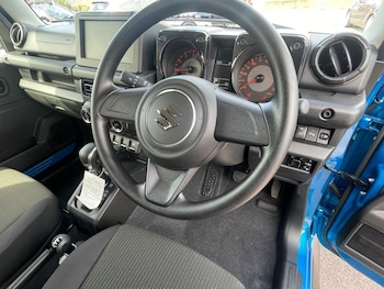 Used Suzuki Jimny 2024 for sale - 76772666: Photo