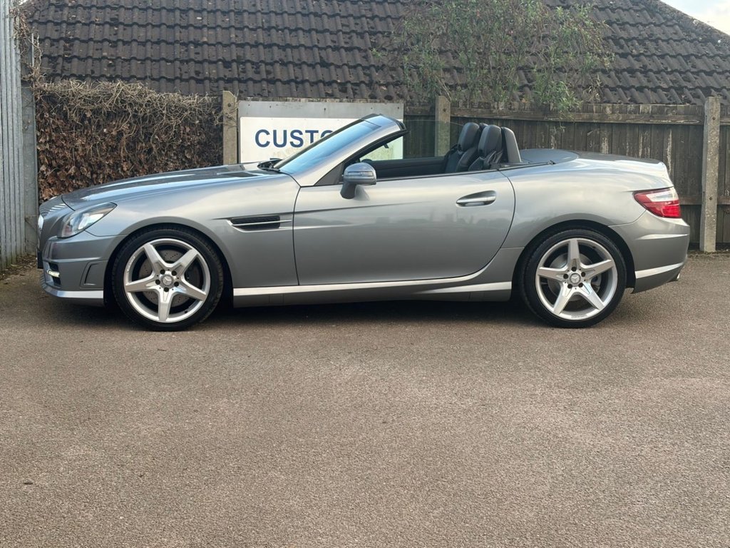 Used Mercedes-Benz SLK 2013 for sale - 77835333: Photo 13