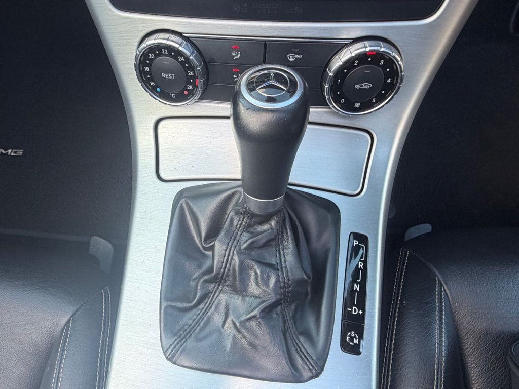 Used Mercedes-Benz SLK 2013 for sale - 77835333: Photo 23