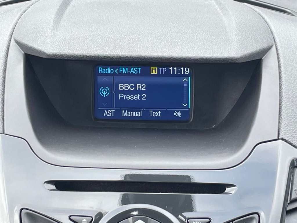 Used Ford Ecosport 2016 for sale - 76772676: Photo 17