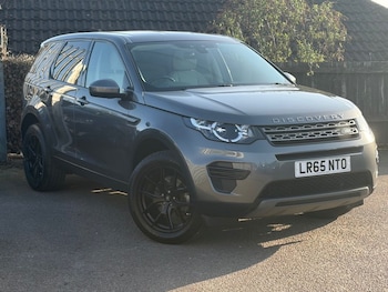 Used Land Rover Discovery Sport 2015 for sale - 77780286: Photo