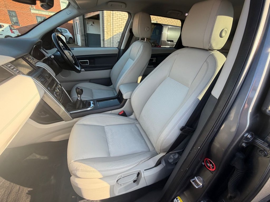 Used Land Rover Discovery Sport 2015 for sale - 77780286: Photo 21