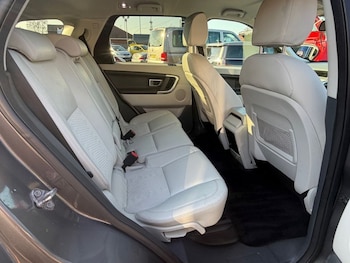 Used Land Rover Discovery Sport 2015 for sale - 77780286: Photo