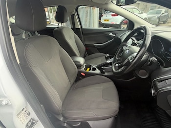 Used Ford Focus 2014 for sale - 78663830: Photo
