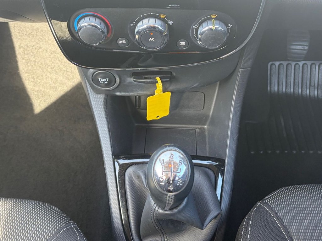 Used Renault Clio 2013 for sale - 77976385: Photo 22