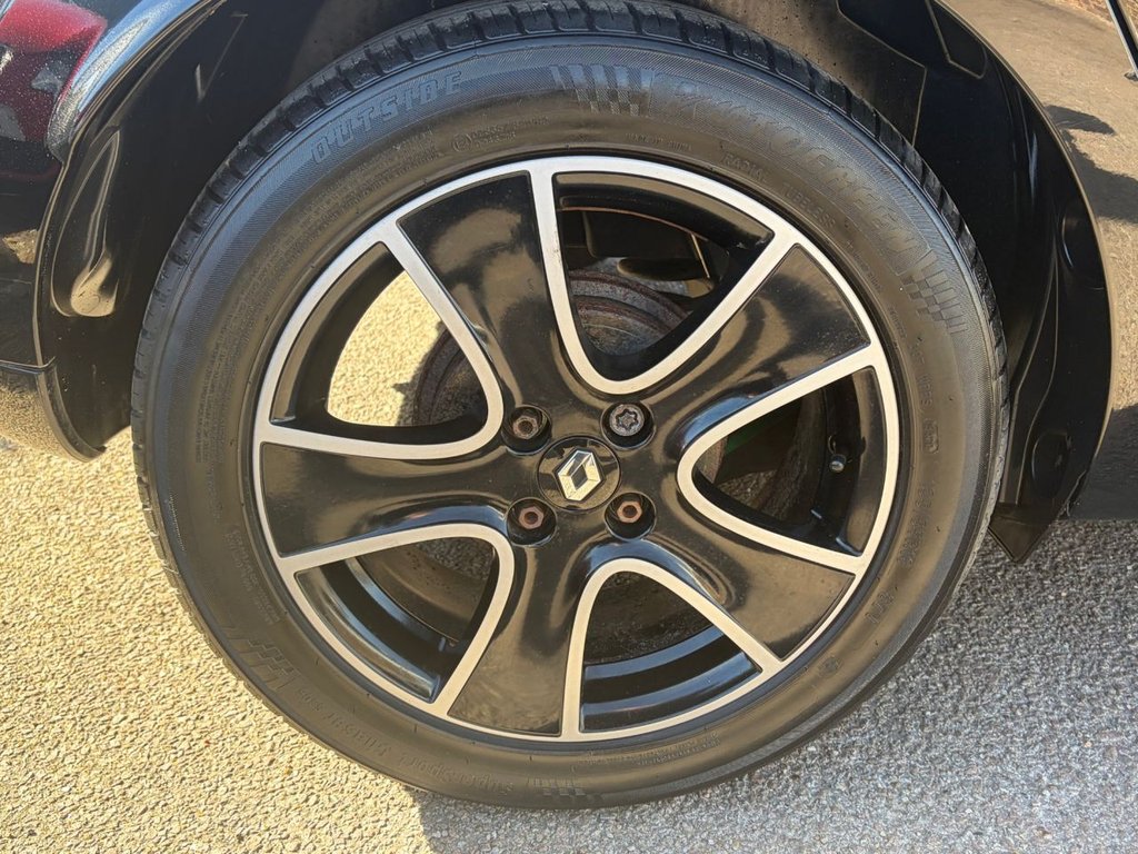 Used Renault Clio 2013 for sale - 77976385: Photo 3