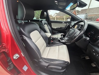 Used Kia Sportage 2017 for sale - 77855440: Photo