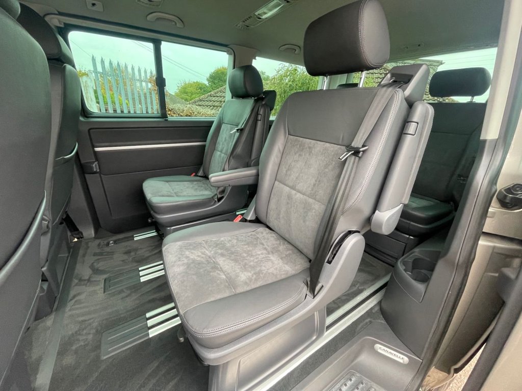 Used Volkswagen Caravelle 2013 for sale - 76772659: Photo 25