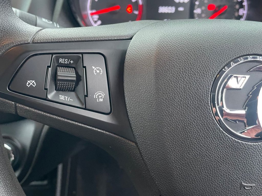 Used Vauxhall Viva 2018 for sale - 76772663: Photo 5