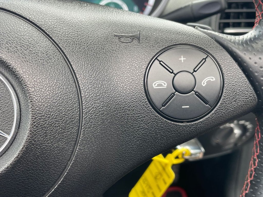 Used Mercedes-Benz SLK 2009 for sale - 76772656: Photo 18