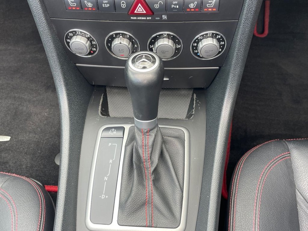 Used Mercedes-Benz SLK 2009 for sale - 76772656: Photo 25