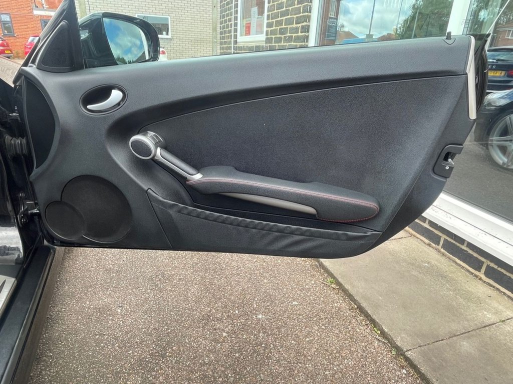 Used Mercedes-Benz SLK 2009 for sale - 76772656: Photo 35