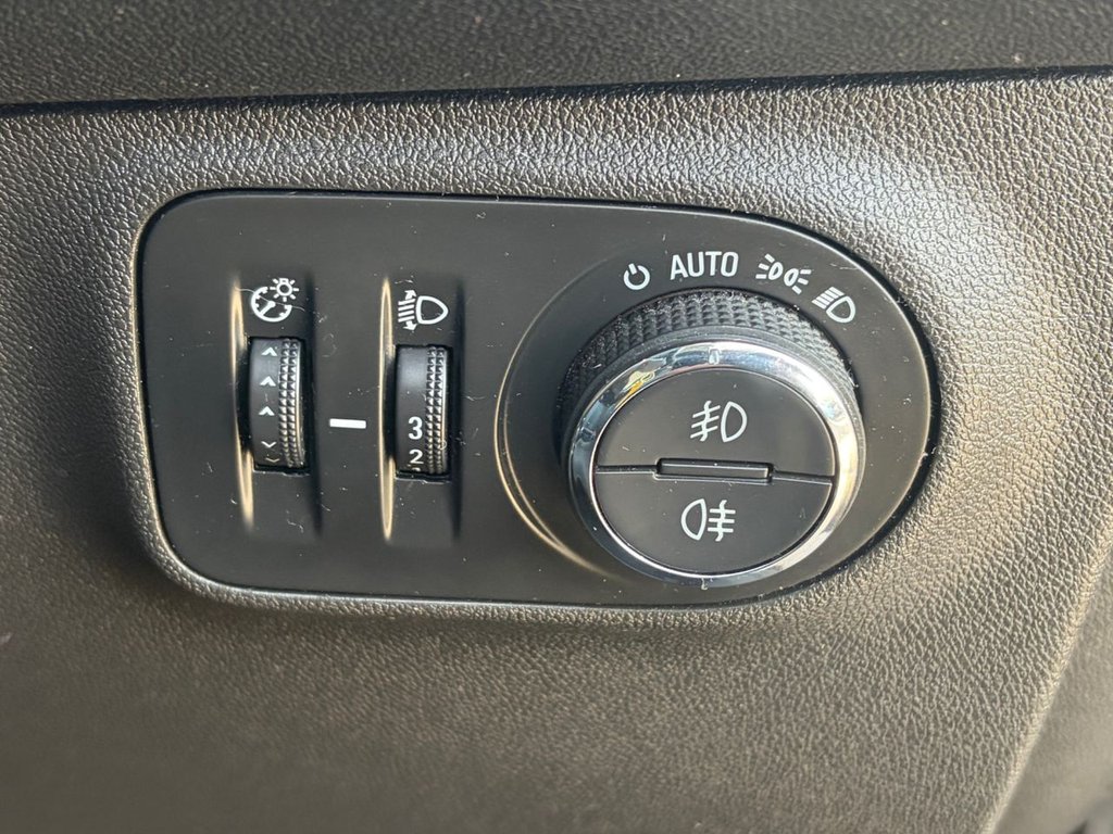 Used Vauxhall Corsa 2018 for sale - 77733971: Photo 17