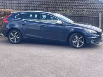 Used Volvo V40 2014 for sale - 74916995: Photo