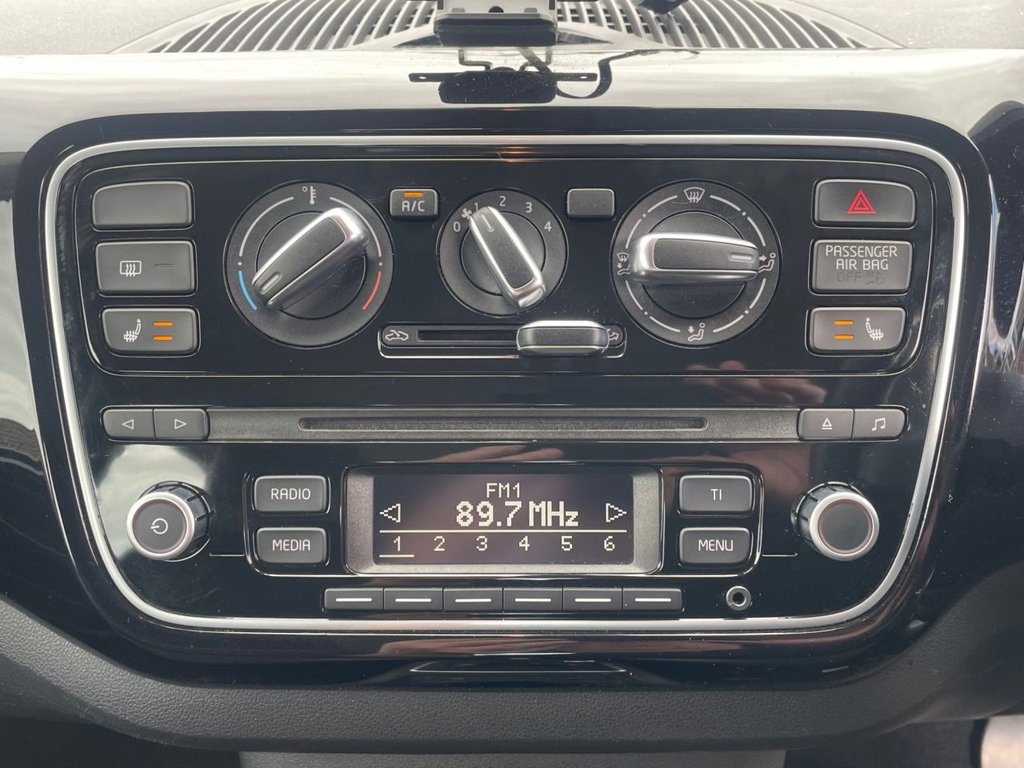 Used Volkswagen up! 2025 for sale - 76772661: Photo 15