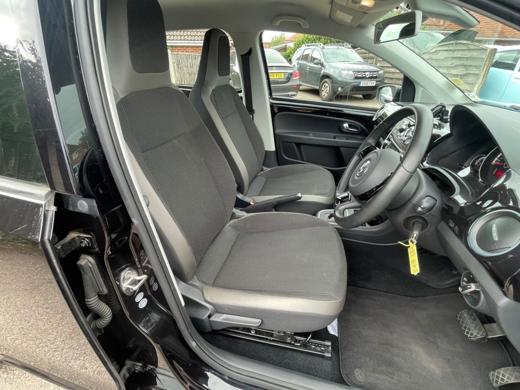 Used Volkswagen up! 2025 for sale - 76772661: Photo 4