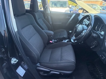 Used Toyota Auris 2014 for sale - 78241213: Photo