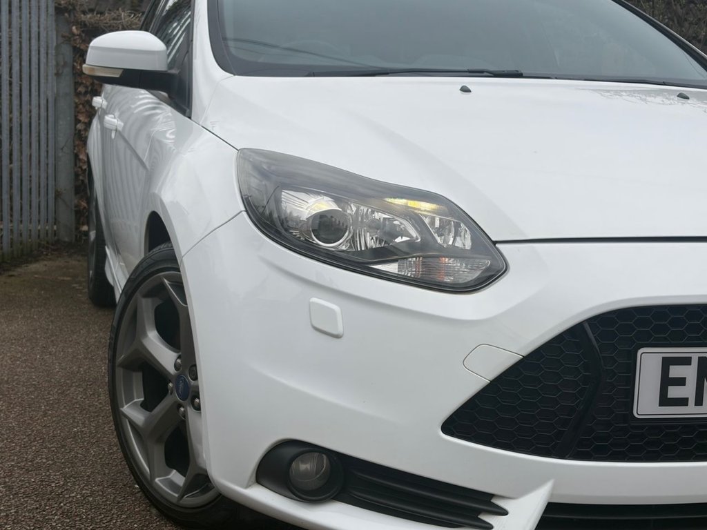 Used Ford Focus 2013 for sale - 77557559: Photo 33