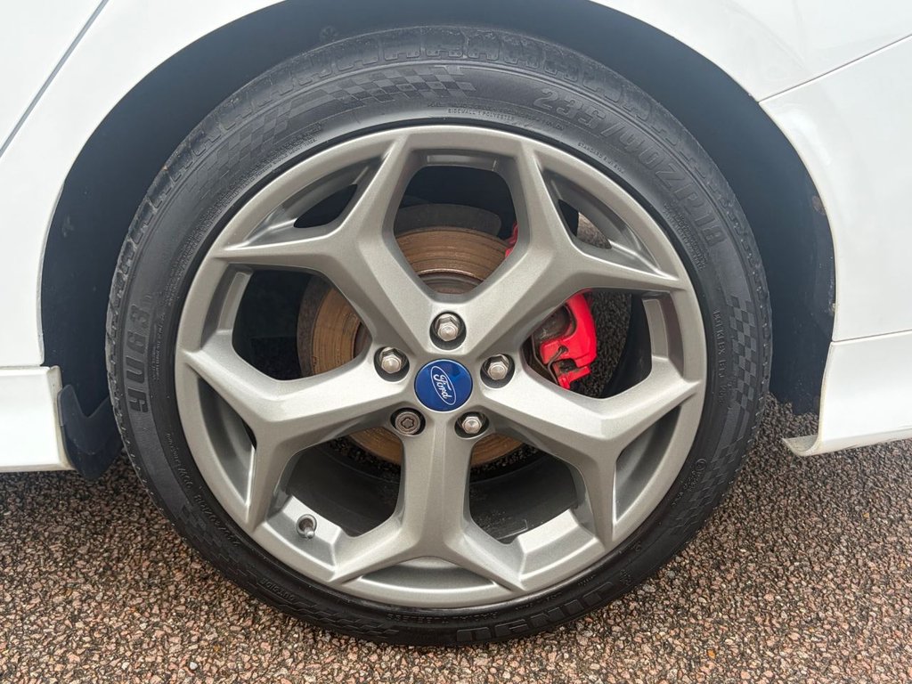 Used Ford Focus 2013 for sale - 77557559: Photo 5