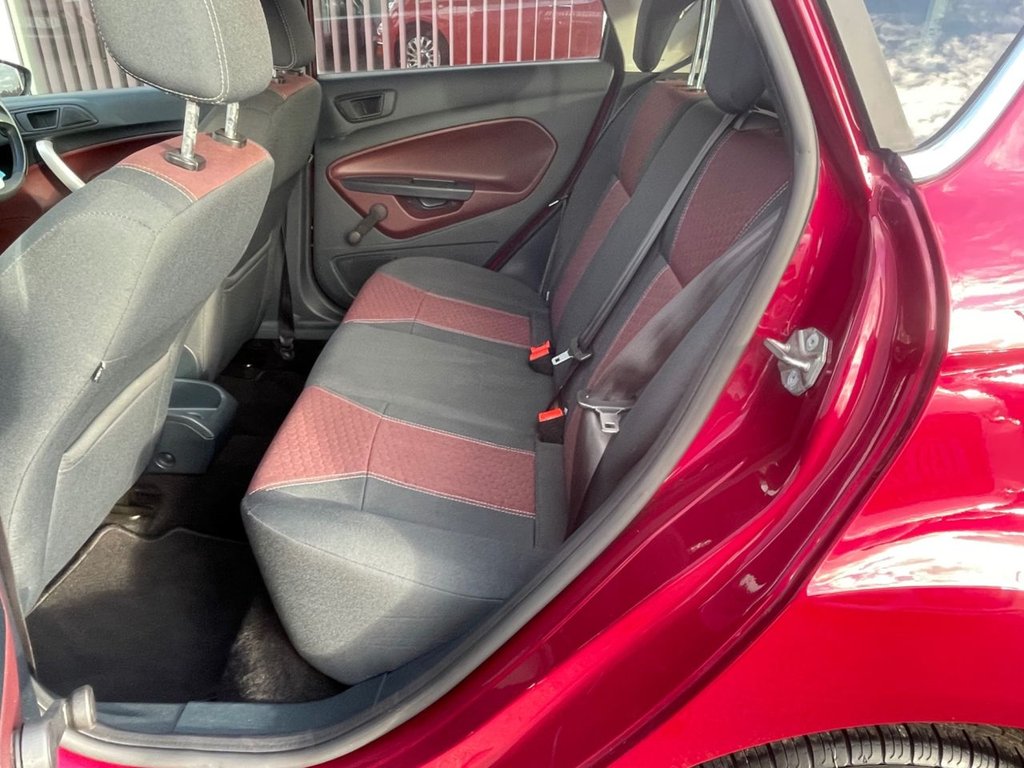 Used Ford Fiesta 2010 for sale - 76772669: Photo 11