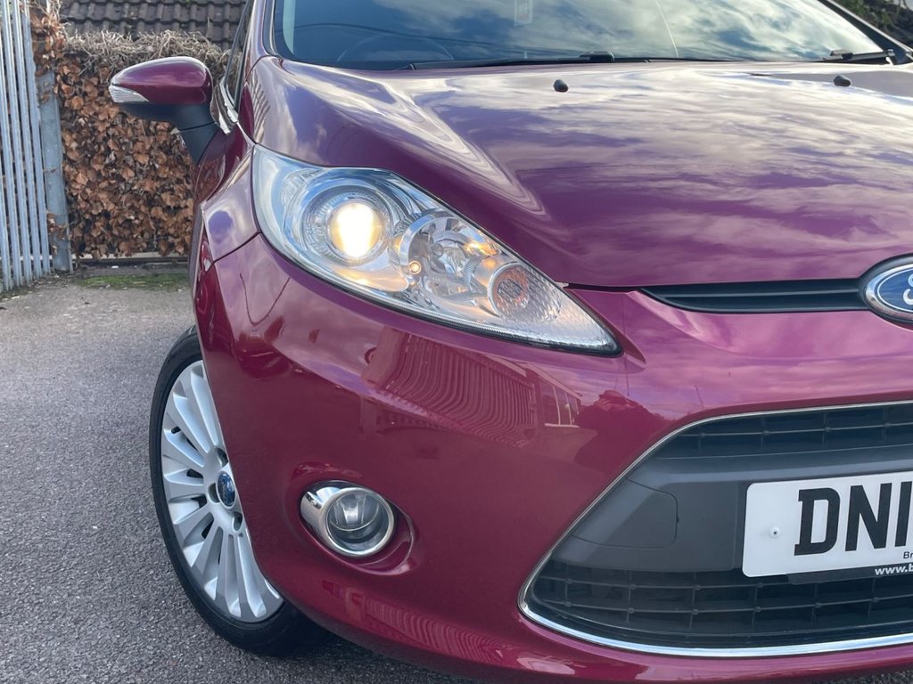 Used Ford Fiesta 2010 for sale - 76772669: Photo 19