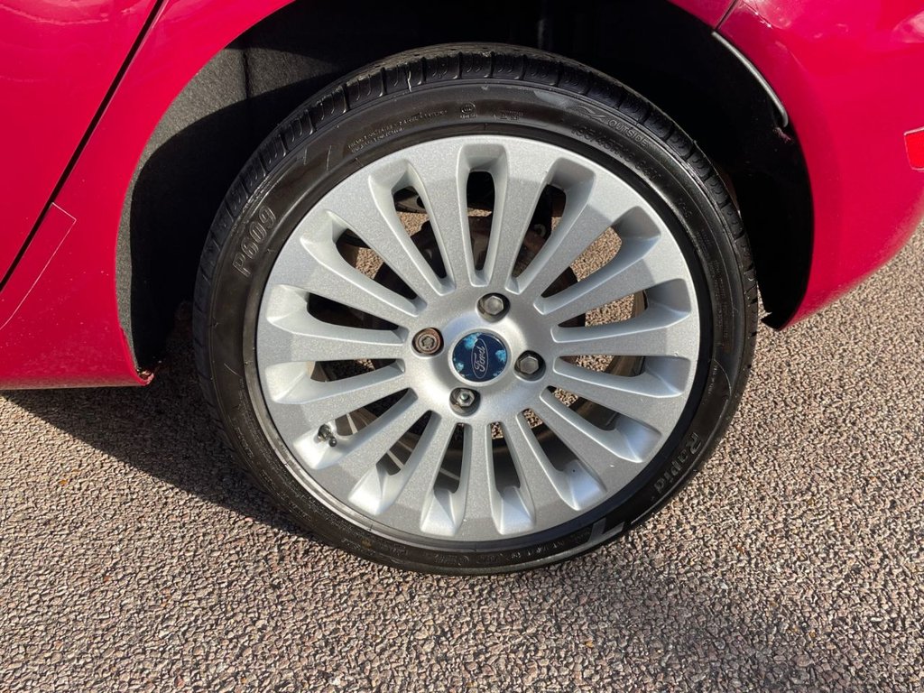 Used Ford Fiesta 2010 for sale - 76772669: Photo 3