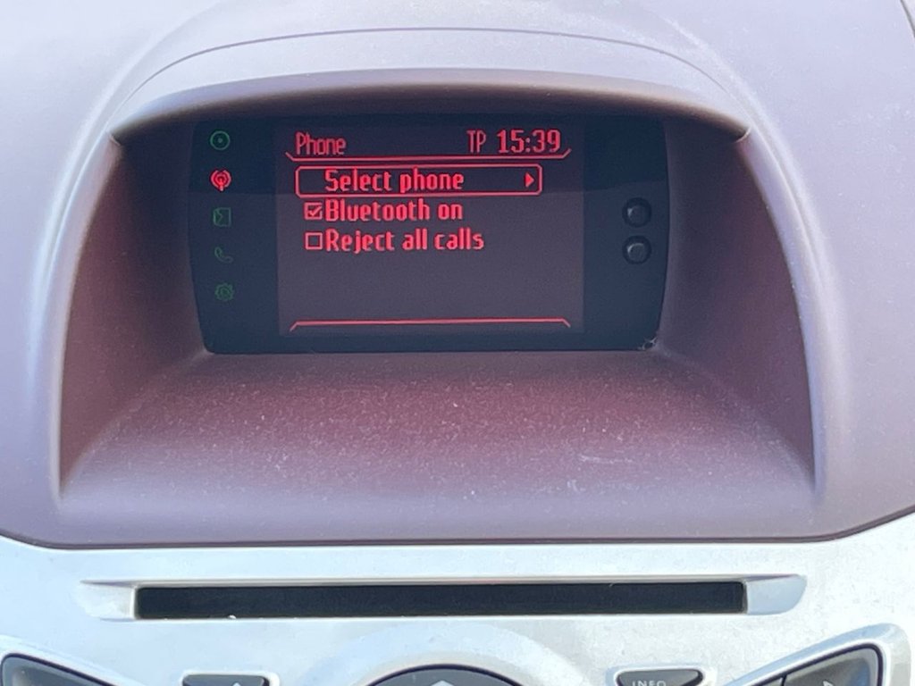 Used Ford Fiesta 2010 for sale - 76772669: Photo 7