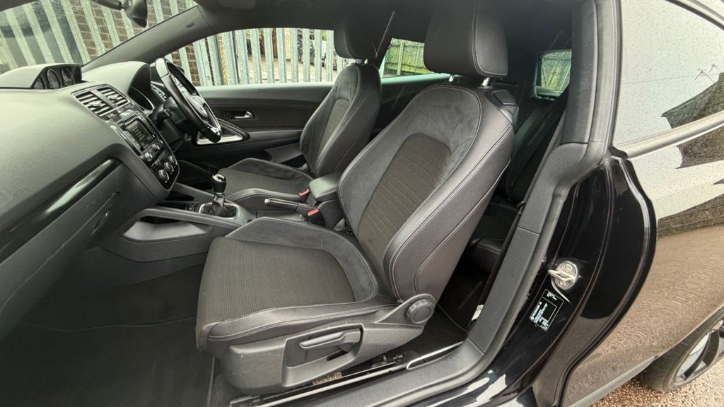 Used Volkswagen Scirocco 2015 for sale - 77621669: Photo 11