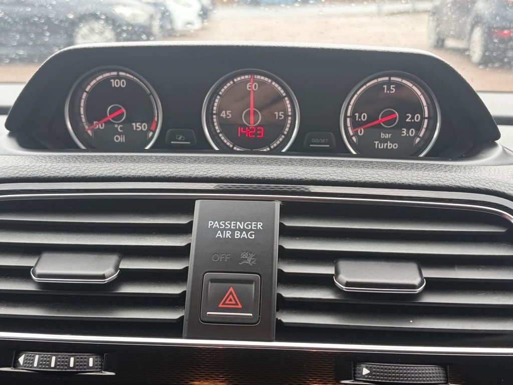 Used Volkswagen Scirocco 2015 for sale - 77621669: Photo 18