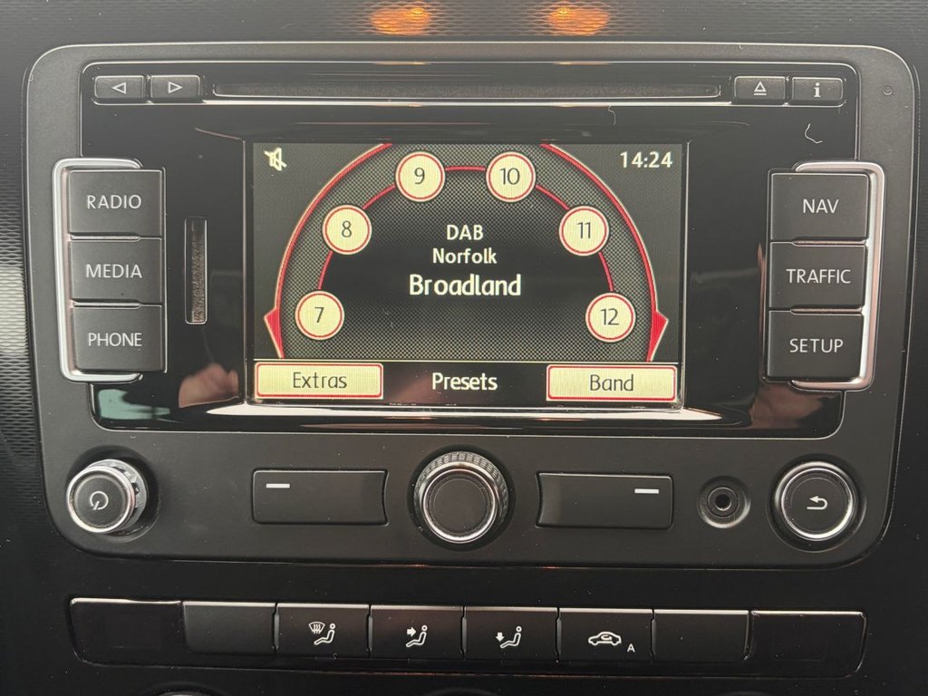 Used Volkswagen Scirocco 2015 for sale - 77621669: Photo 29