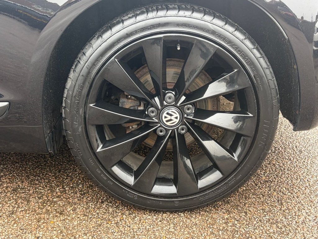 Used Volkswagen Scirocco 2015 for sale - 77621669: Photo 6