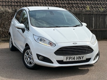 Used Ford Fiesta 2014 for sale - 79103232: Photo