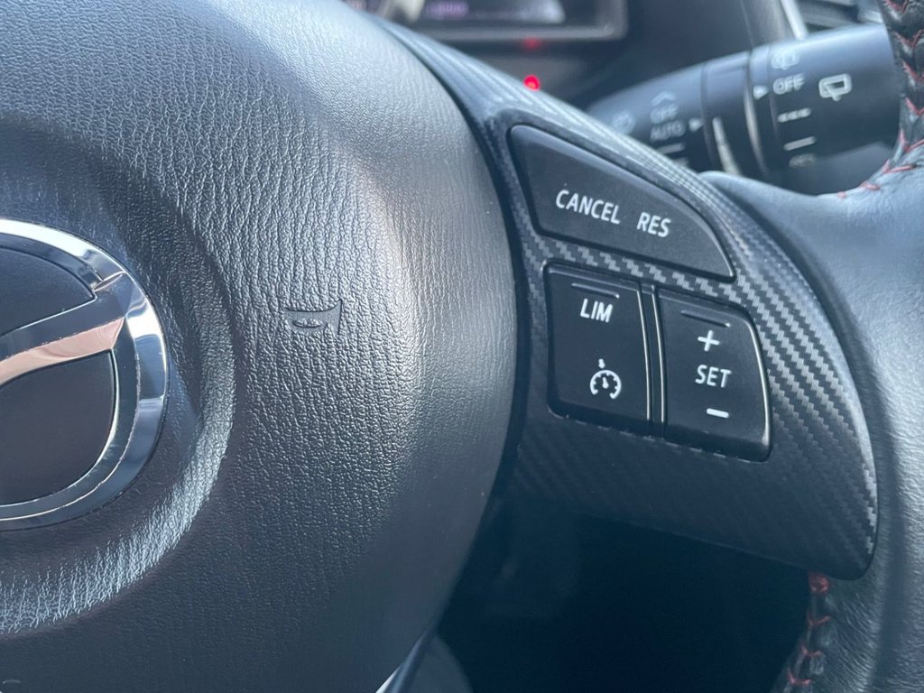 Used Mazda Mazda3 2016 for sale - 76772672: Photo 5