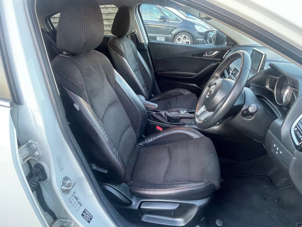 Used Mazda Mazda3 2016 for sale - 76772672: Photo 6