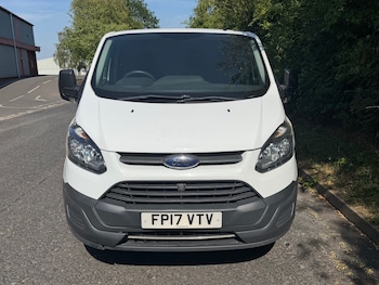 Used Ford Transit Custom 2017 for sale - 79210460: Photo