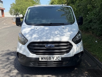 Used Ford Transit Custom 2018 for sale - 79054061: Photo