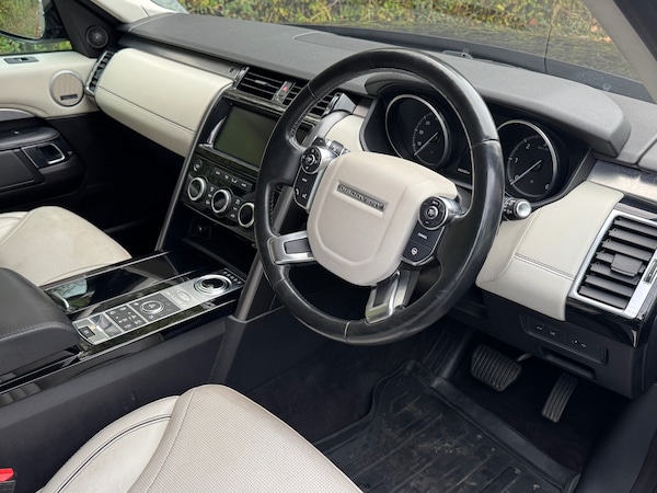 Used Land Rover Discovery 2017 for sale - 76331150: Photo 10