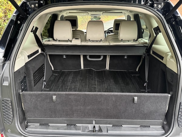Used Land Rover Discovery 2017 for sale - 76331150: Photo 13