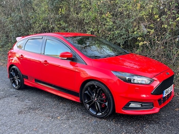 2016 (16) - 2.0T EcoBoost ST-3 5dr