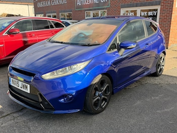 2015 (15) - 1.6 EcoBoost ST-3 3dr
