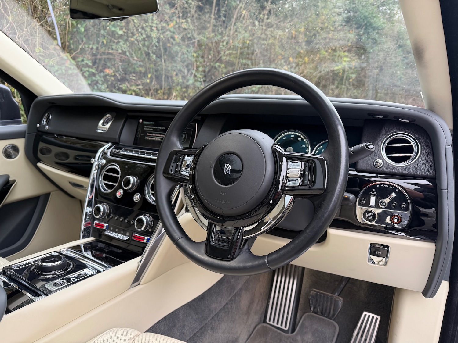 Used Rolls-Royce Cullinan 2019 for sale - 77034009: Photo 12