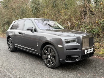 2019 (19) - 5dr Auto