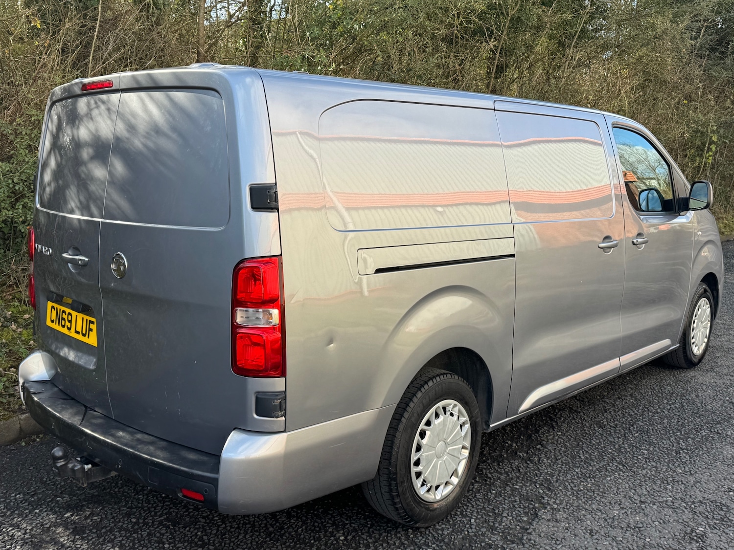 Used Vauxhall Vivaro 2019 for sale - 77930948: Photo 4
