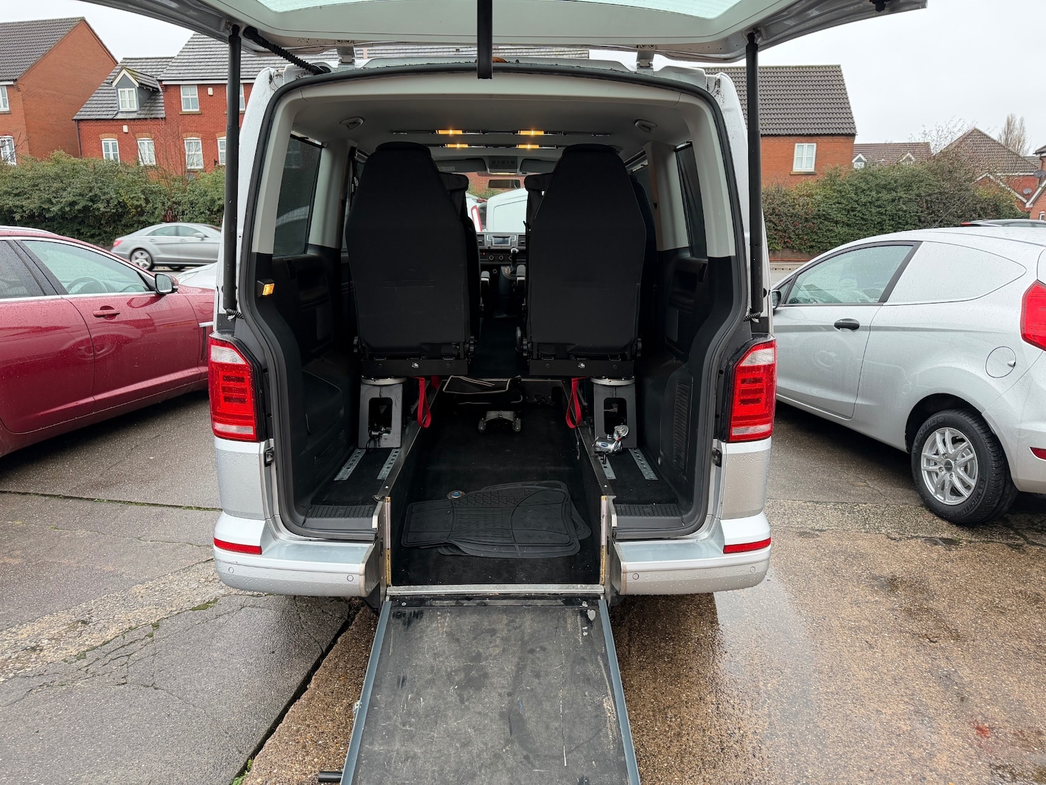 Used Volkswagen Transporter Shuttle 2018 for sale - 77339273: Photo 11